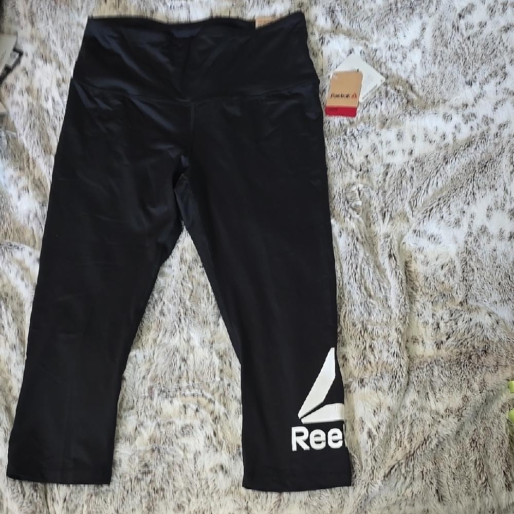Reebok Black Capri High Rise New Large